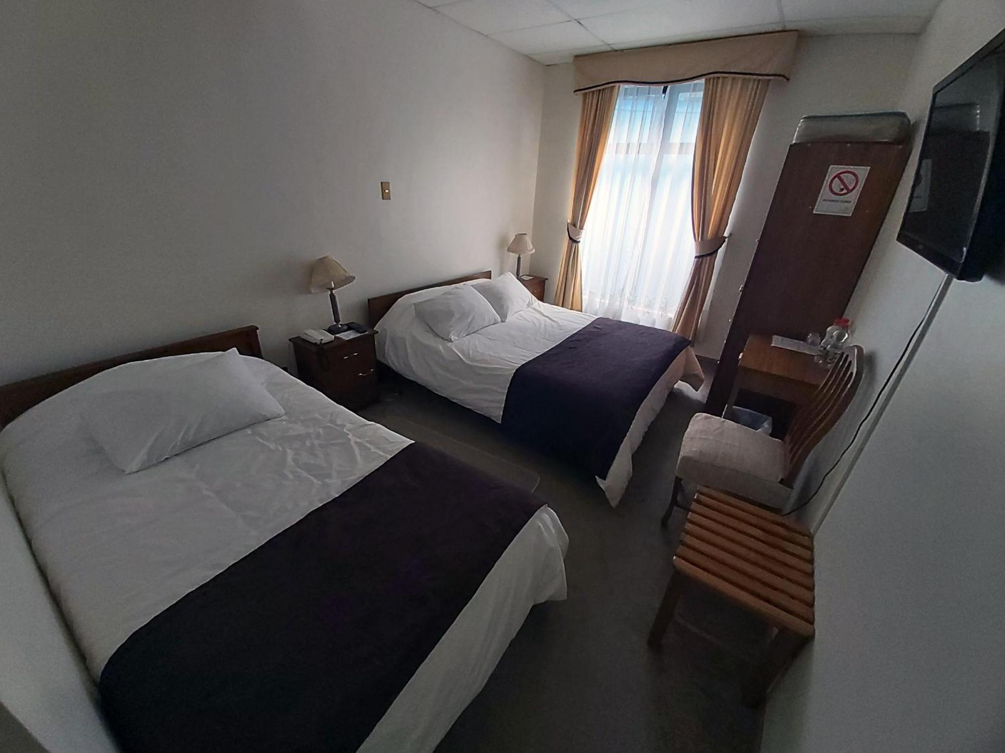 Hotel Esmeralda Castro Rom bilde